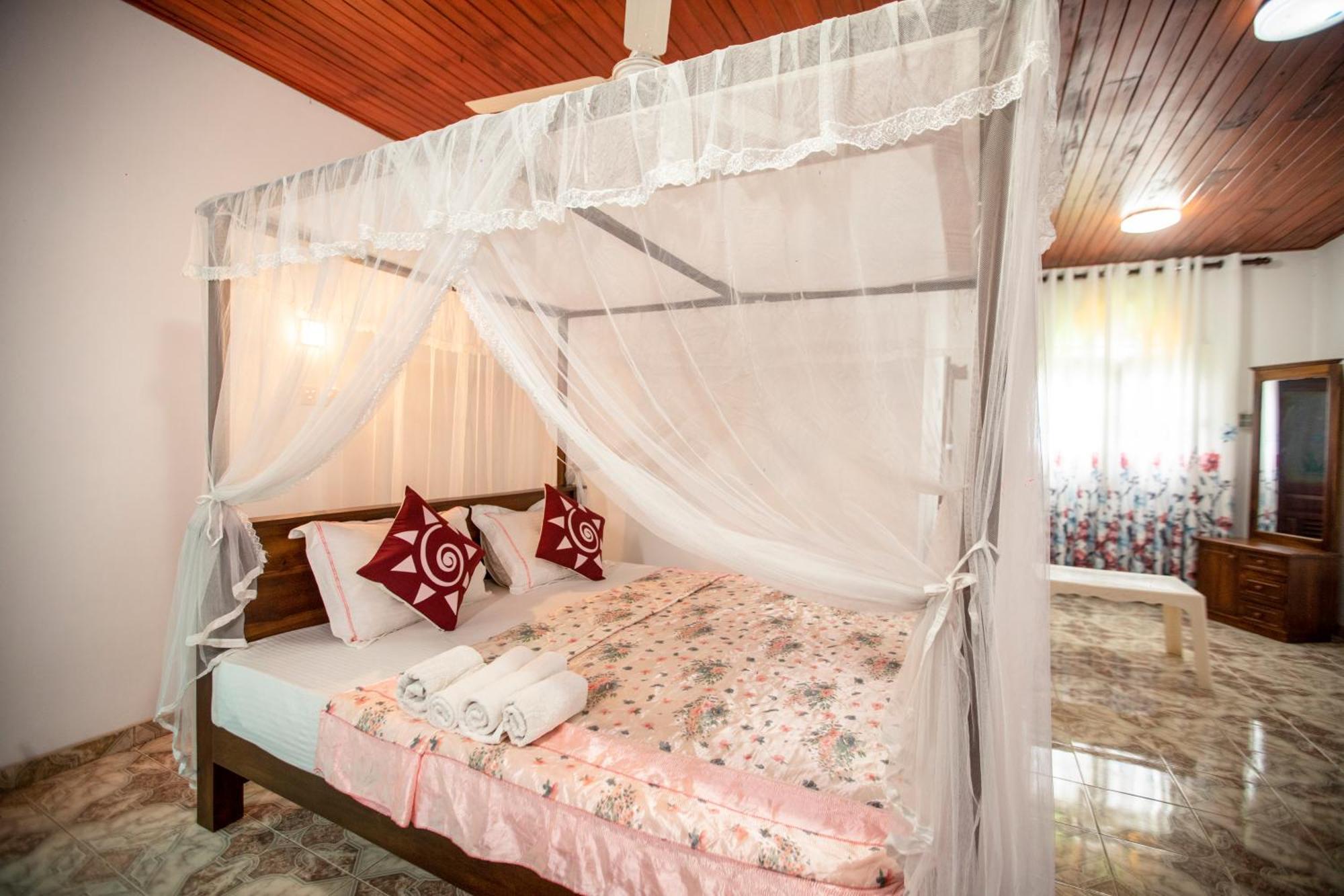 Three Shades Bed and Breakfast Galle Buitenkant foto