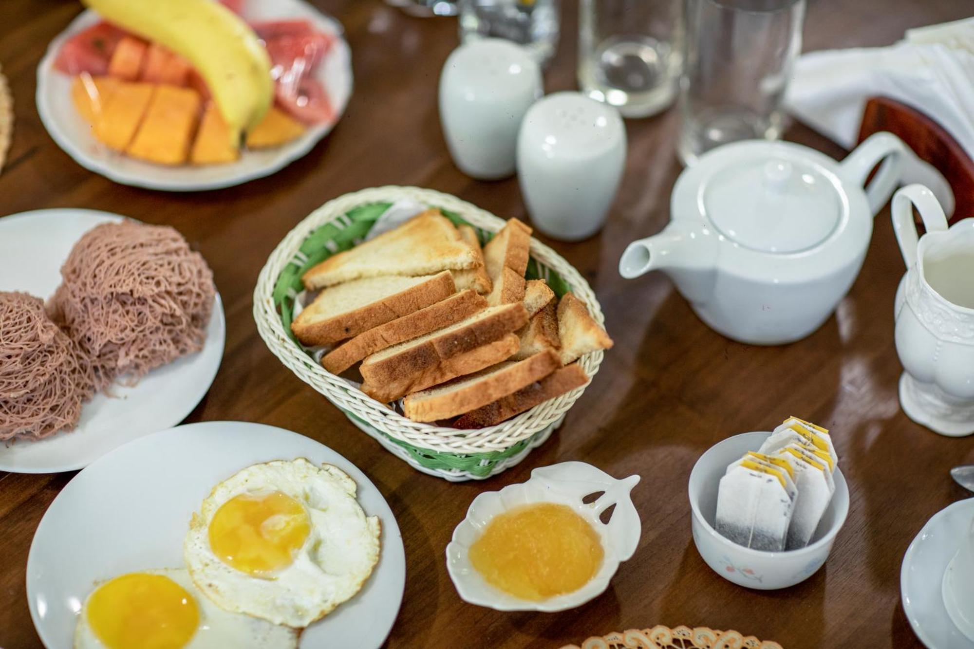 Three Shades Bed and Breakfast Galle Buitenkant foto